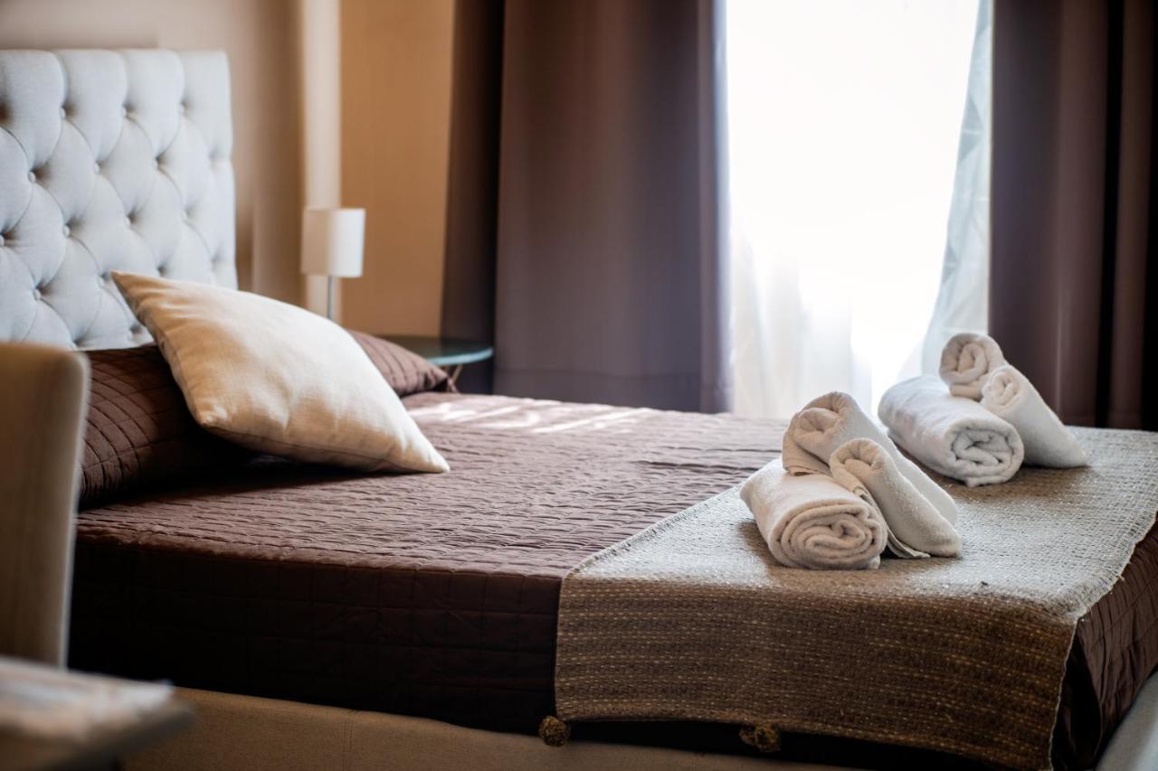 ナポリ Antica Dimora Deluxe Bed & Breakfast エクステリア 写真