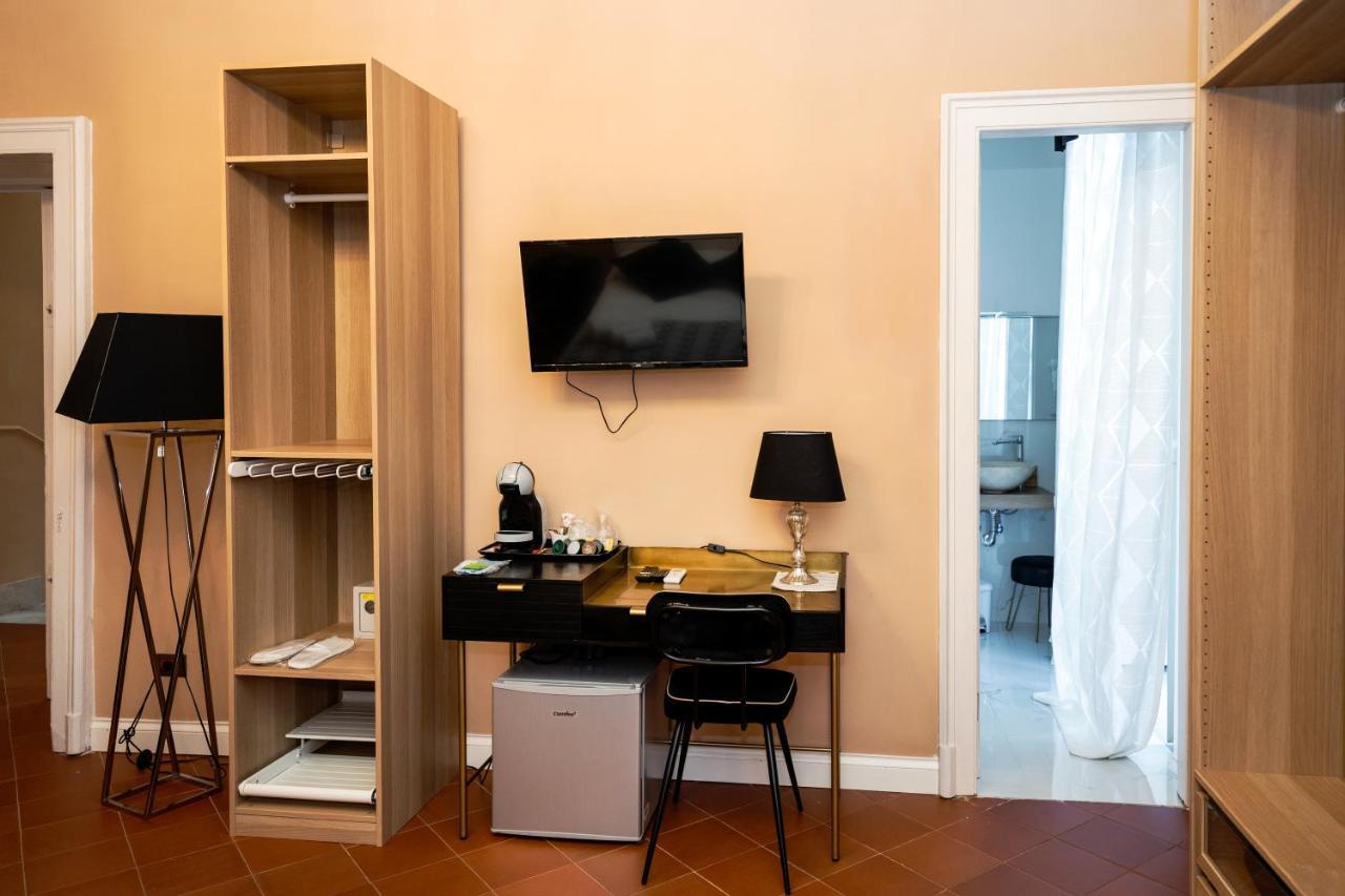 ナポリ Antica Dimora Deluxe Bed & Breakfast エクステリア 写真